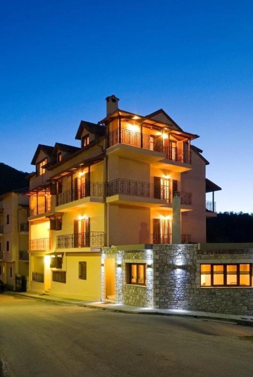 Hotel Krinides Kalavryta Exteriér fotografie